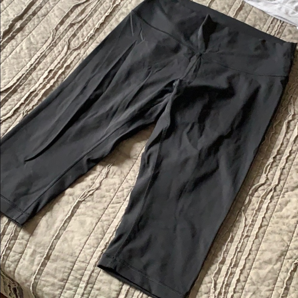 !!!Cropped workout lulu leggings!!!